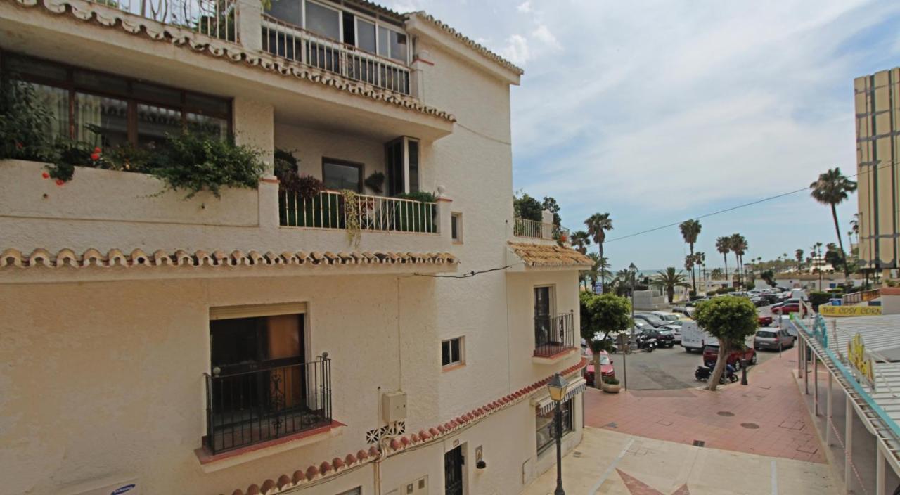 Apartamento Carihuela Apartment, 2nd Line *